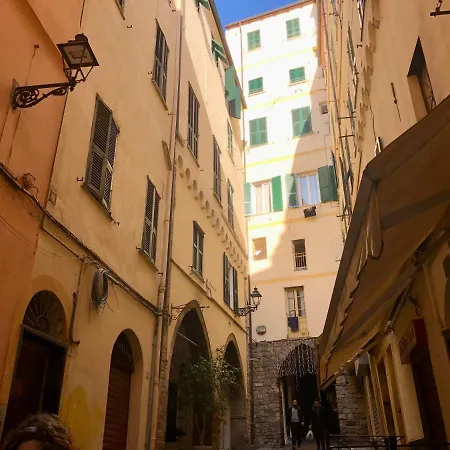 Ai Piedi Della Pigna Apartmán *