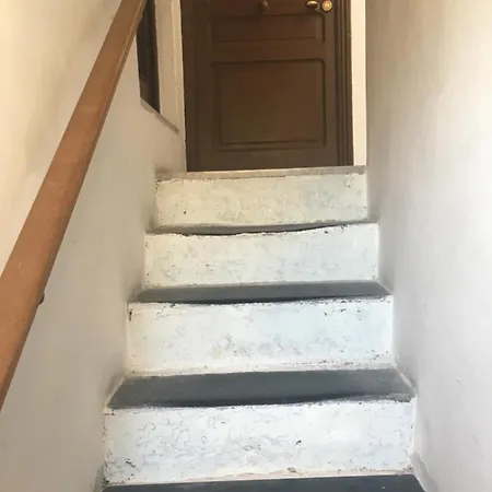 Ai Piedi Della Pigna Sanremo