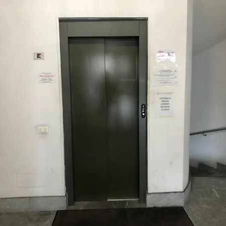 Ai Piedi Della Pigna * Sanremo