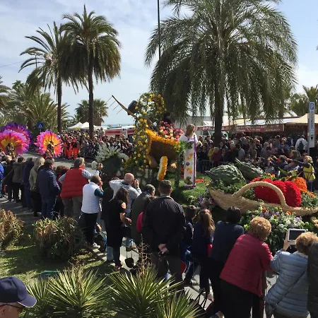 Ai Piedi Della Pigna Lejlighed Sanremo