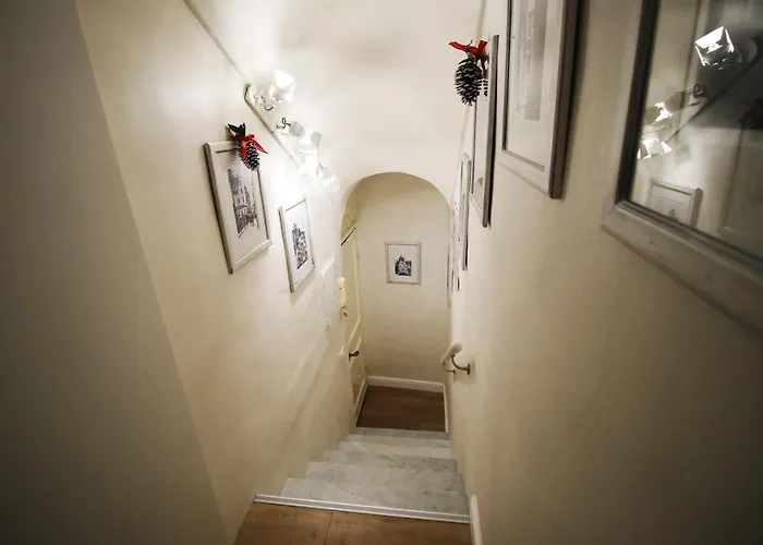 Ai Piedi Della Pigna סנרמו